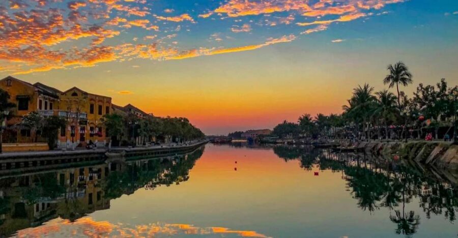 Hoi An: City Tour, Banh my and Coffee - Japanese Covered Bridge and the Chinese Assembly Halls