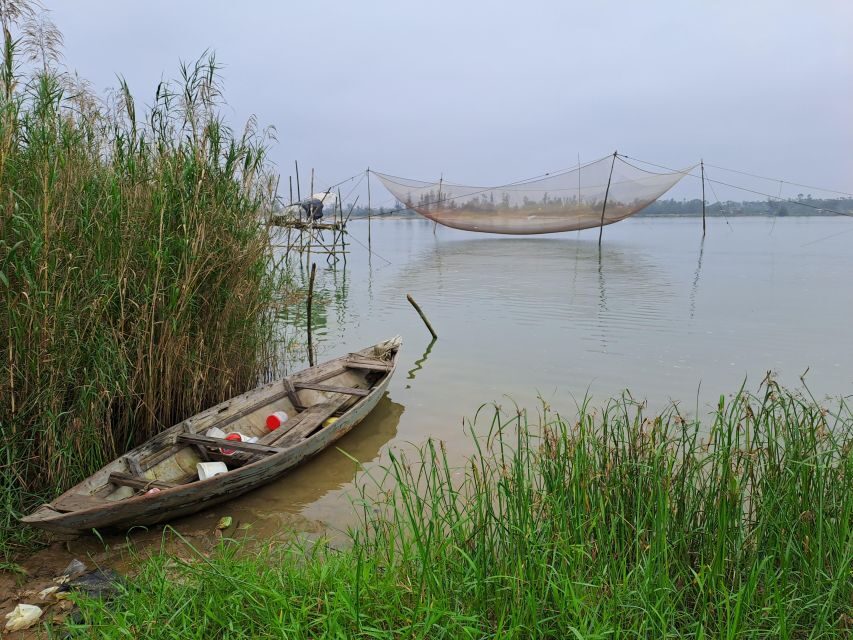 Hoi An City tour -Basket boat ride in the Coconut forest - Local foods included: fuel for a full, varied day