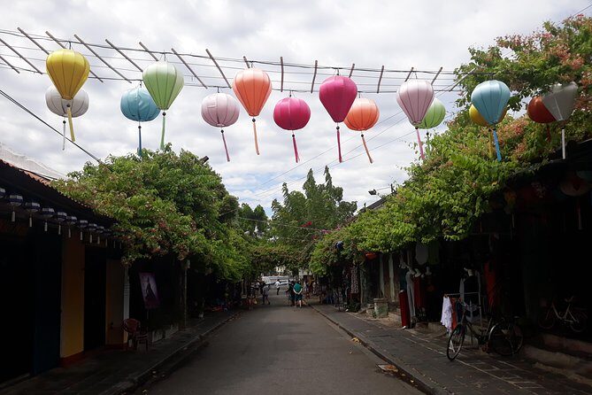 Hoi An City tour -Lantern Making and Silk Making process - Drinks, rain timing, and a small comfort that matters