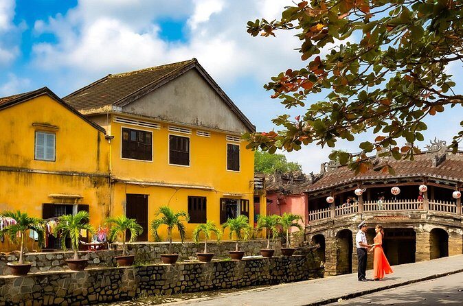 Hoi An City Tour (Private Tour) - Tan Ky Old House: the “three cultures in one place” feeling