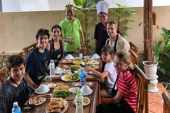 Hoi An Cooking Class and Basket boat tour - The Cooking Class: Sauces, Main Dishes, and Decorating