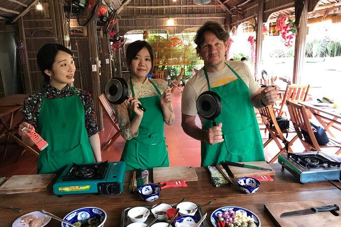 Hoi An Cooking Class And River Cruise - Chef-led cooking: how the class flows from demo to your own dishes