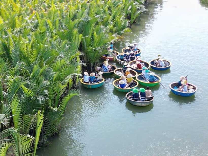 Hoi An: Cooking Class, Crab Fishing-Basket Boat, Market Tour - The cooking class meal plan: 5 dishes plus extra comfort food