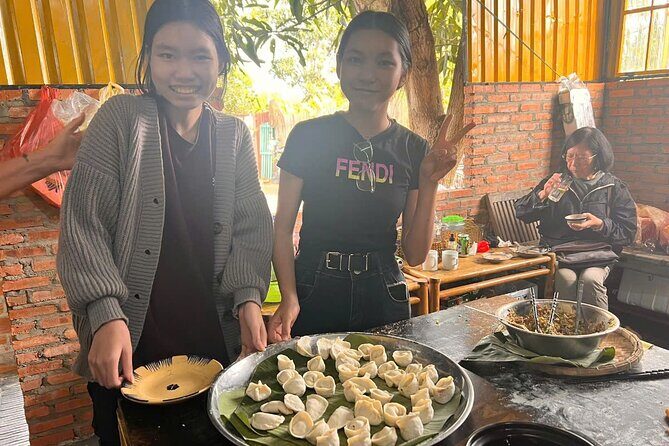 Hoi An Cooking Class - Traditional Chinese Dumpling - The dumpling workshop: dough, fillings, and shaping your own