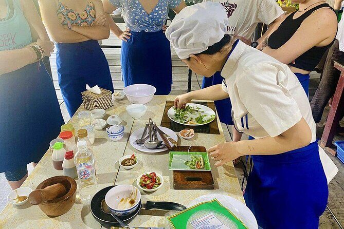 Hoi An Cooking Class with Local Chef - The chef style that makes a short class work