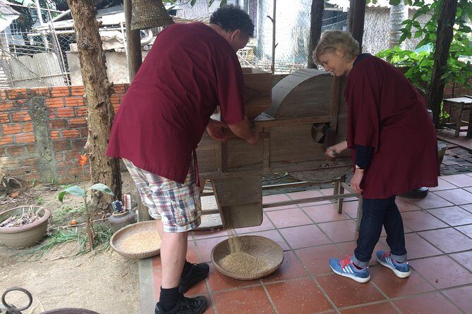 Hoi An countryside biking - Basket Boat - Vegetable village - Local home Cooking - Bamboo basket boat rowing: the fishing village side of the day