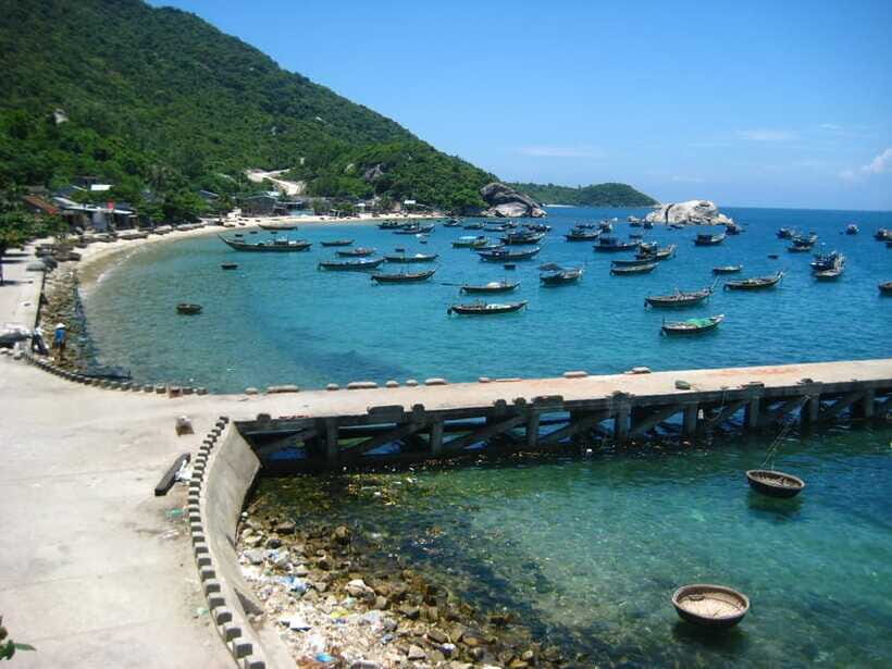 Hoi An/ Da Nang: Cham Island Discovery Tour - The mid-afternoon rhythm: photos, rest, and island rules