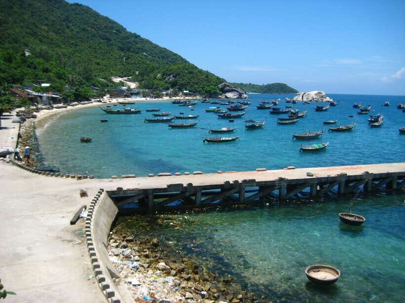 Hoi An/ Da Nang: Cham Island Discovery Tour - Morning run: pickup, Cua Dai Wharf, Au Thuyen, and Ong Temple