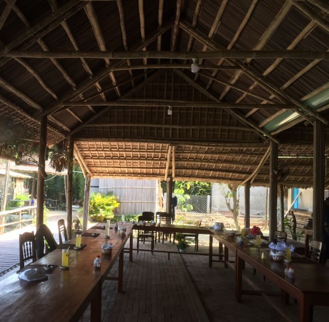 Hoi An/Da Nang: Golden Bridge and Ba Na Hill Tour - What to bring (and what to avoid) for a smoother day