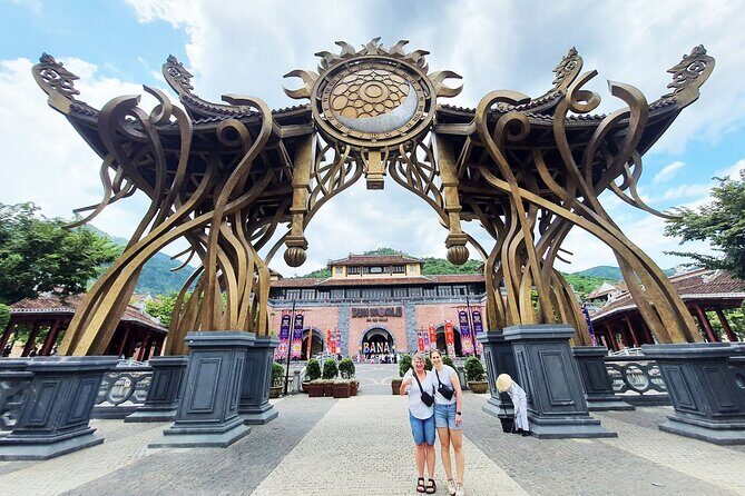 Hoi An/Da Nang: Golden Bridge, My Son Sanctuary & Marble Mountain - How the guides and drivers affect your day more than you think