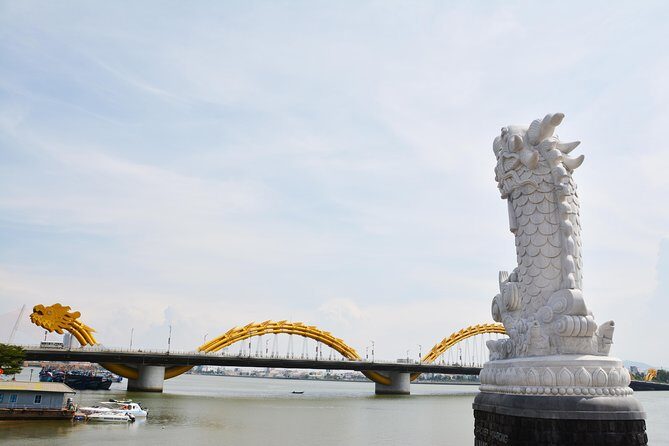 Hoi An: Da Nang Sparkling Views And Scenic Cruises - Bach Dang Wharf cruise: the Han River night show from the water