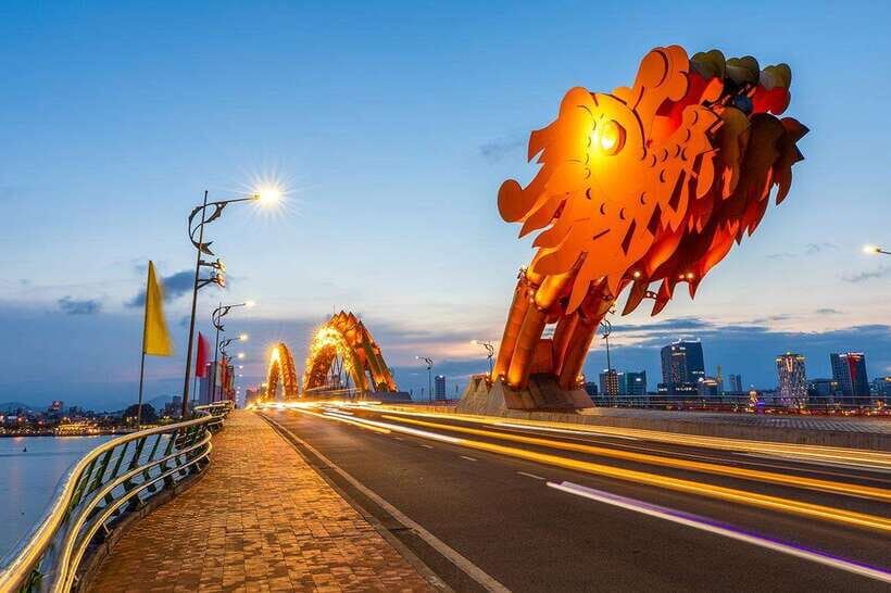 Hoi An: Da Nang Sunset Views & Han River Night Cruise - MeliOh Bistro Danang dinner: a real meal, not just a stop