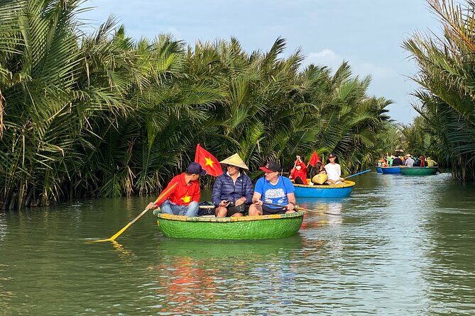Hoi An Eco & Cooking Class Tour - Palm-Leaf Souvenirs and Basket Boat Dance Moments