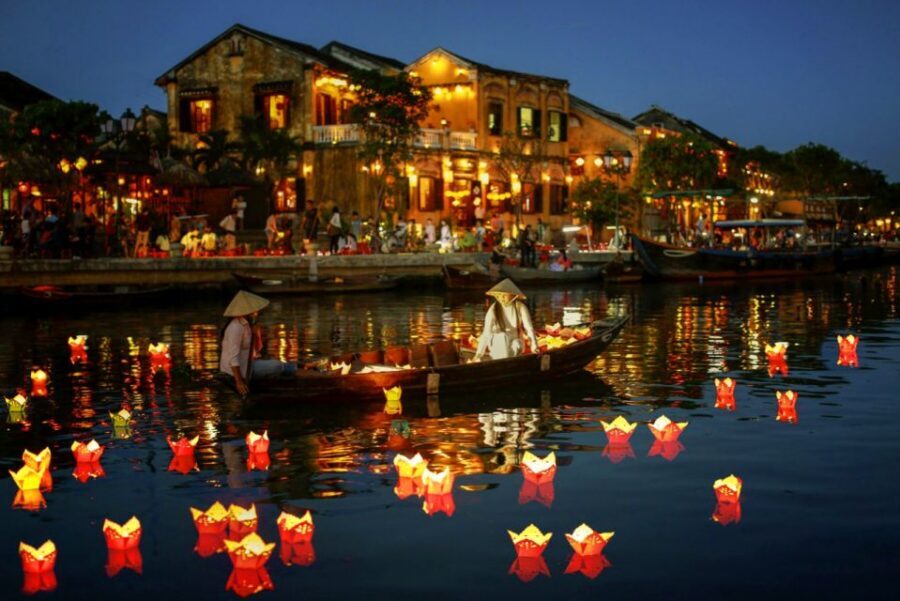 Hoi An: Evening Food Culture Tour by Vespa - Practical tips before you go
