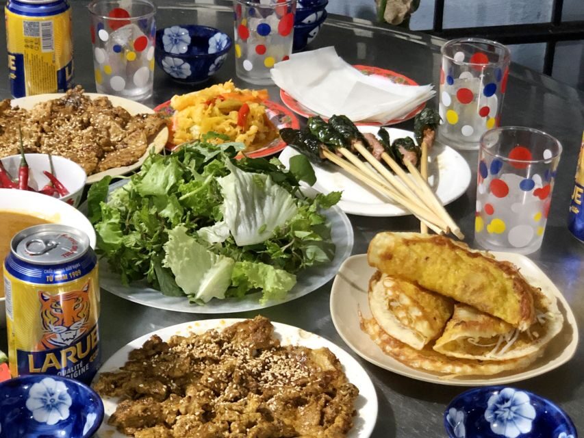 Hoi An: Evening Food Culture Tour by Vespa - Included extras that help you enjoy the evening
