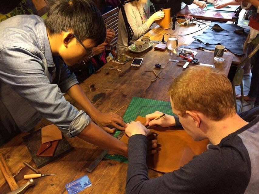 Hoi An: Experience Handmade Leather Making in Oldtown - Your “teacher hands” moment: how help works in a small group