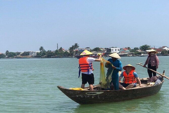 Hoi An Fishing Tour Private-Lantern /Cafe Making Class by Lunch - Basket Boat Fishing in Hoi An’s Coconut Forest: What You’ll Actually Do