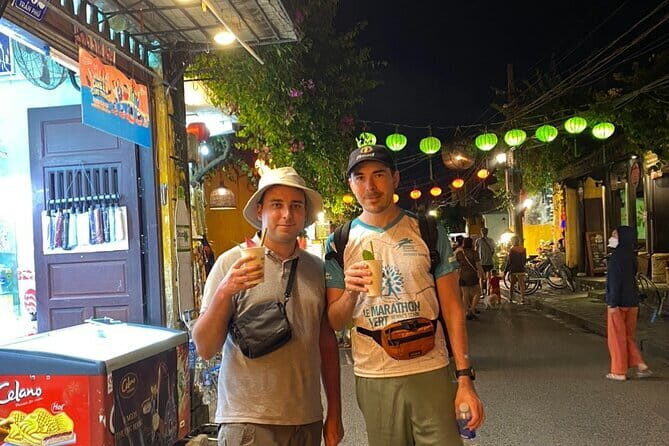Hoi An food tour - Stop 4 on Phan Chu Trinh: pancakes, grilled pork, and spring rolls