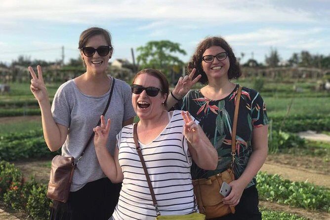 Hoi An Food Tour by Motorbike with Tastings and Dinner - Why Riding Behind a Guide Changes the Street Food Game