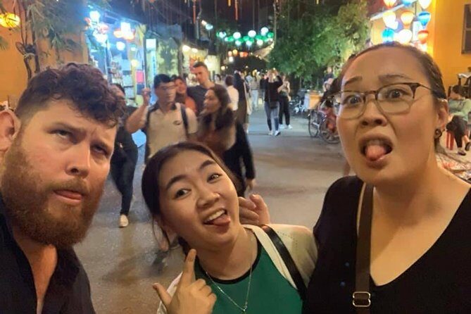 Hoi An Food Trail by Night with Boat Trip - Coffee break, then your lantern wish on the river