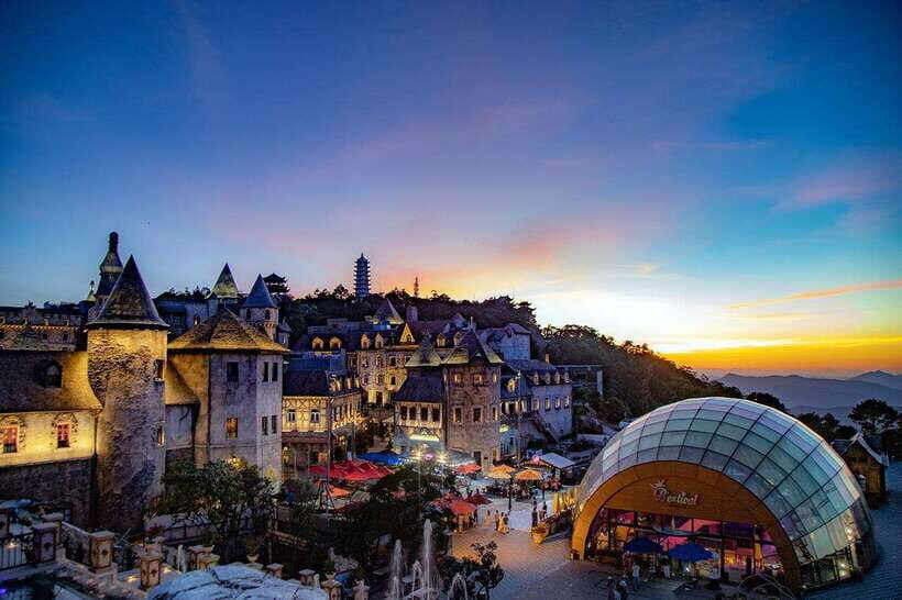 Hoi An: Full-day Ba Na Hills & Amazing Golden Bridge - Vong Nguyệt Hill: panoramic views when the sky cooperates