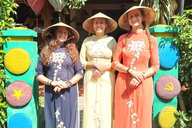 Hoi An Full Lantern Making Class , Basket Boat , Crab Fishing And Food - Lunch or Dinner at a Local Home: Why This Meal Is the Whole Point