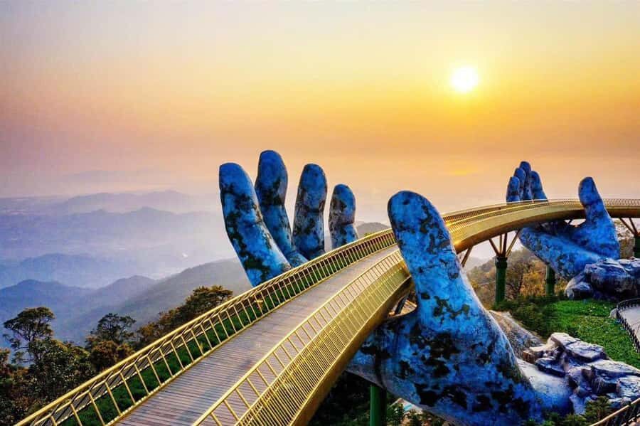 Hoi An: Golden Bridge, Marble Mt, & Lady Buddha Private Trip - Golden Bridge at Ba Na Hills: plan for altitude, views, and ticket timing