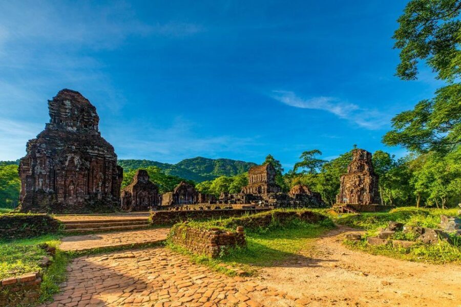 Hoi An: Half-day Excursion To My Son Sanctuary Tour - What to wear and bring for uneven temple ground