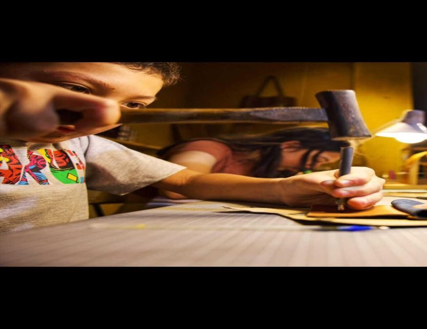 Hoi An: Handmade Leather Crafts Workshop (Starter Course) - Logistics in Hoi An: the meeting point at 98 Hung Vuong