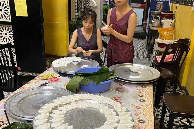 Hoi An hidden food adventure - Stop-by-stop flow: what happens during the 3 hours