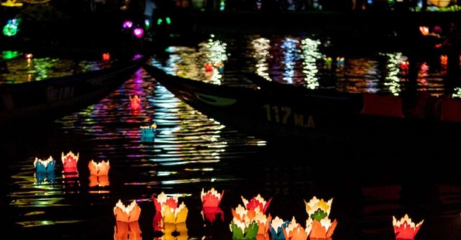 Hoi An : Hoai River Boat Trip by Night and Floating Lantern - Who this night lantern boat trip is best for