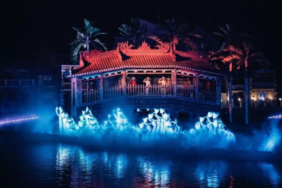 Hoi An Impression Show - Hoi An History - Ao dai takes center stage through five performance segments