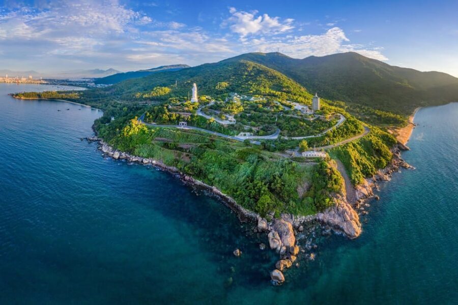 Hoi An: Lady Buddha, Marble Mountains, Coconut & Hoi An Tour - Getting started: pick-up, Son Tra Peninsula, and Linh Ung Pagoda