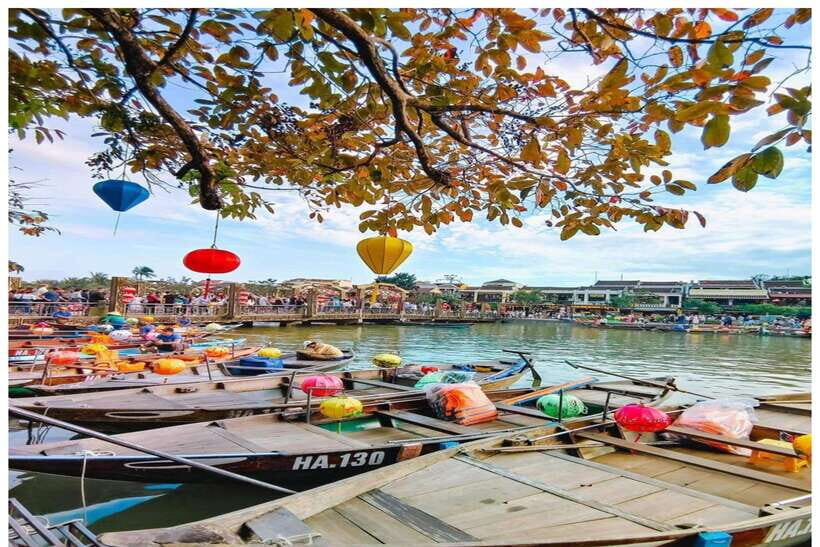 Hoi An : Lantern Boat Trip & Release Lantern - Who should book, and who should skip it
