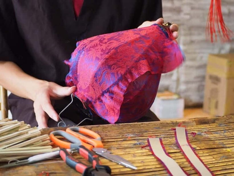 Hoi An: Lantern-Making Workshop in Hoi An Old Town - Making a Hoi An lantern that you’ll actually pack