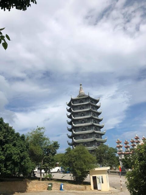 Hoi An : Marble Mountains and My Son Sanctuary Full Day Trip - Thu Bon River sunset cruise: banh mi, breeze, and real river life