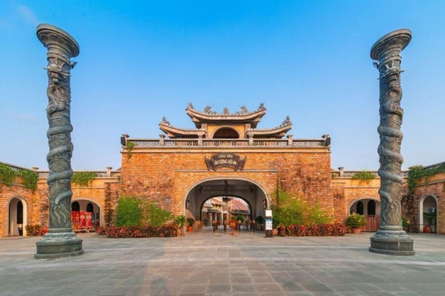 Hoi An: Memories Show and Impression Theme Park Tickets - 16:00–16:30: arriving with the right mindset