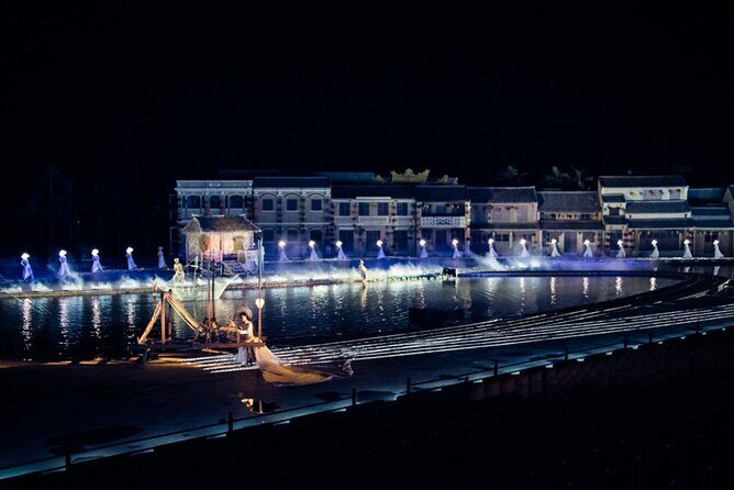 Hoi An Memories Show & Hoi An Impression Theme Park Ticket - Food and drinks: plan to eat on-site, and don’t count on outside supplies