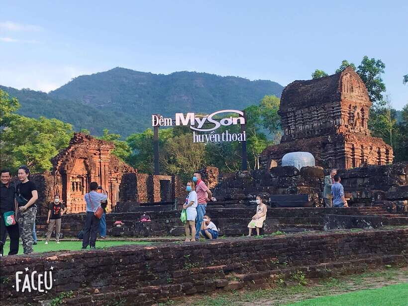Hoi An: My Son Ruins; Bus-Boat-Cultural Show-Lunch-Guide - How the 7:30 to 1:30 Schedule Keeps It From Dragging