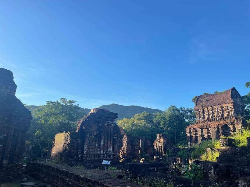 Hoi An: My Son Ruins: Guide-Bus-Boat-Cultural Show-Lunch - Morning Pickup and the Ride Out of Hoi An