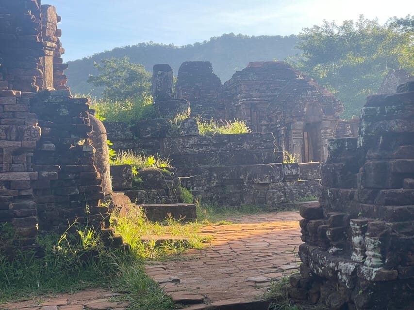 Hoi An: My Son Ruins: Guide-Bus-Boat-Cultural Show-Lunch - Cultural Stops Before the Temples: Champa Show, Brocade, Rice Paper
