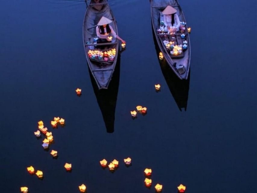 Hoi An: Night Boat Trip and Release Lantern at Hoai River - English Guide and Service Variability: What to Do If Communication Is Limited