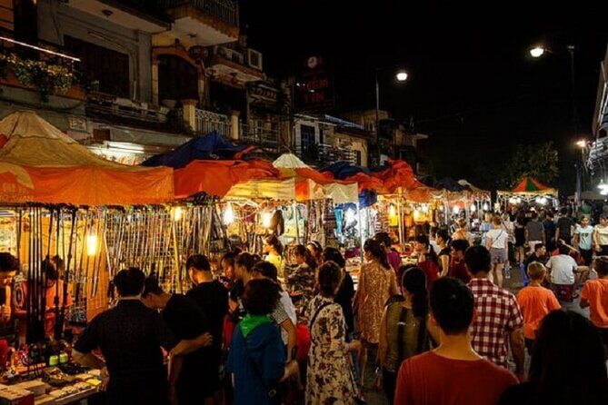 Hoi An Night Food Tour Motorbike & Lantern Cruise by Lady Rider - Private Thu Bon River lantern cruise: lotus wishes and photos