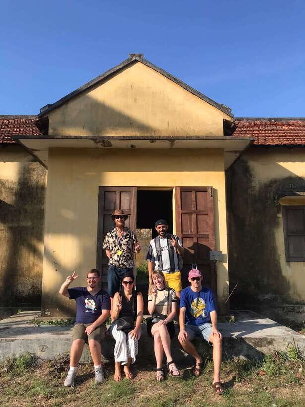Hoi An Off the Map – Walking Tour in the Backstreets - Cake-making art: learning with your hands without turning it into a factory visit