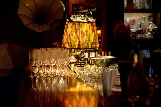 Hoi An Old Town Secret Cocktail Experience with Local Host - Where the tour value shows up in real life