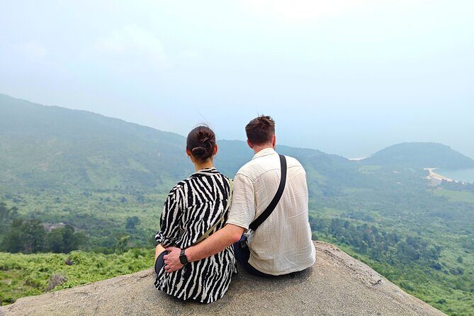 Hoi An: Private Car To Hue via Many Attraction(One-way) - Lang Co Beach: quick sand time with famous postcard views