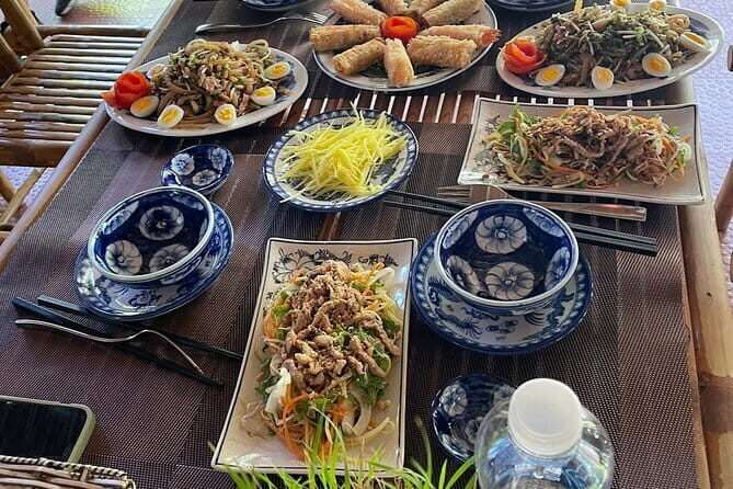 Hoi An Private Seafood Cooking Class/Oyster Cooking Experience - Private Chef Instruction You Can Ask Questions In