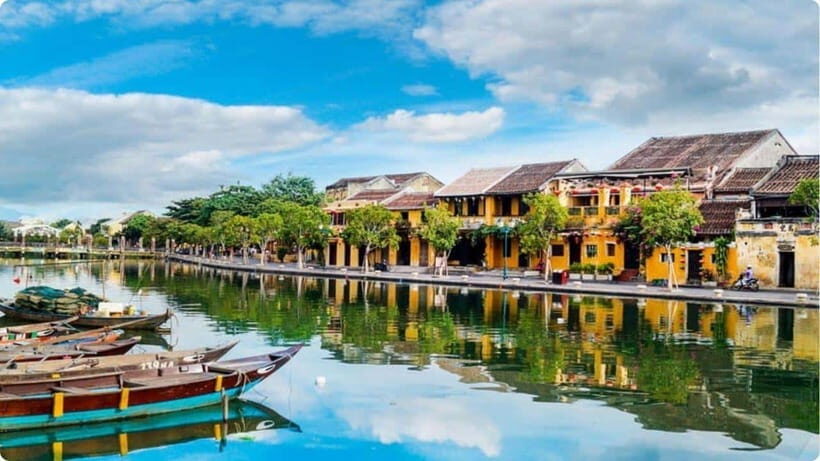 Hoi An: River Lantern Boat Experience with Free 5G eSIM - Small discounts that can offset your lantern ride
