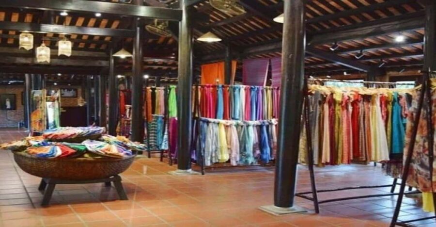 Hoi An: Silk Process, Lantern Making Workshop & Local Food - What Happens Before You Even Start: Welcome Drink and Quang Nam Craft Stories