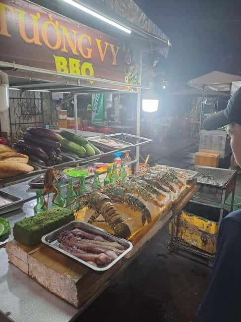 Hoi An Street Food, night market and lantern boat ride - Night Market and Old Town Photo Stops After Dark